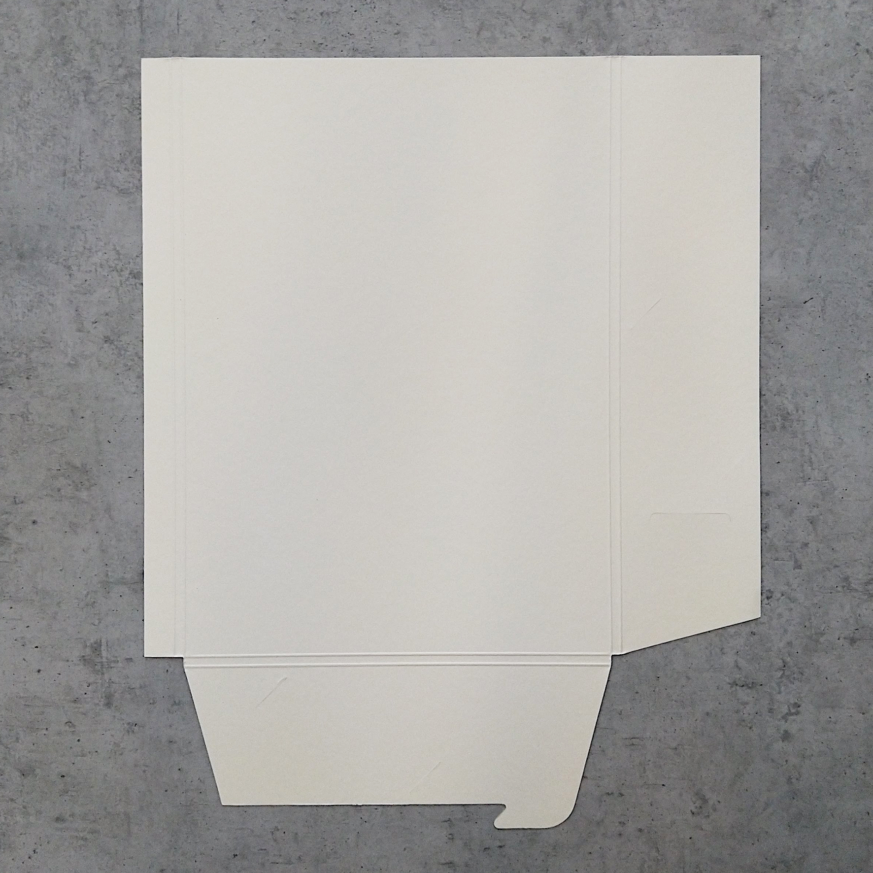 Korpus slohy – dvě klopy + zámeček, krémový matný papír