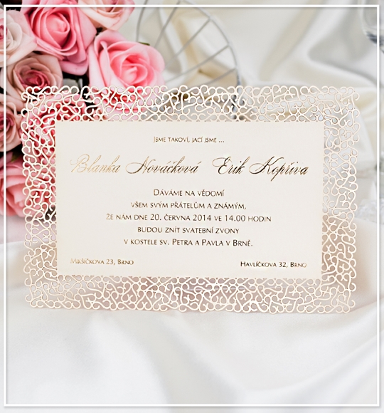 Svatební oznámení –  karta s laserovanou krajkovou bordurou